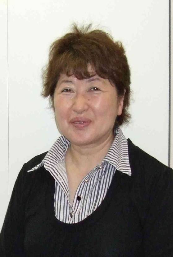 小林　眞由美