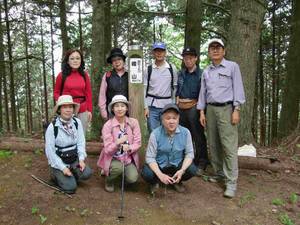 峰山山頂での記念撮影