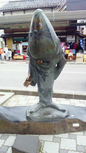 ねずみ男　像