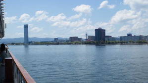 ミシガン号の右岸