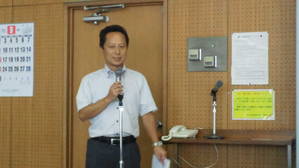 司会の朝比奈研修委員長