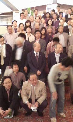 電設の階段