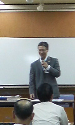 三宅講師