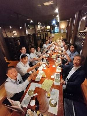 懇親会